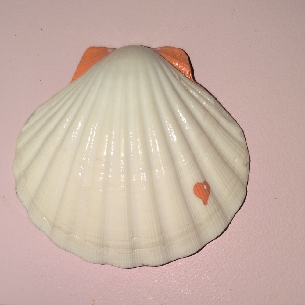 Vibrant Floral Shell Dish - Picture 2 of 2